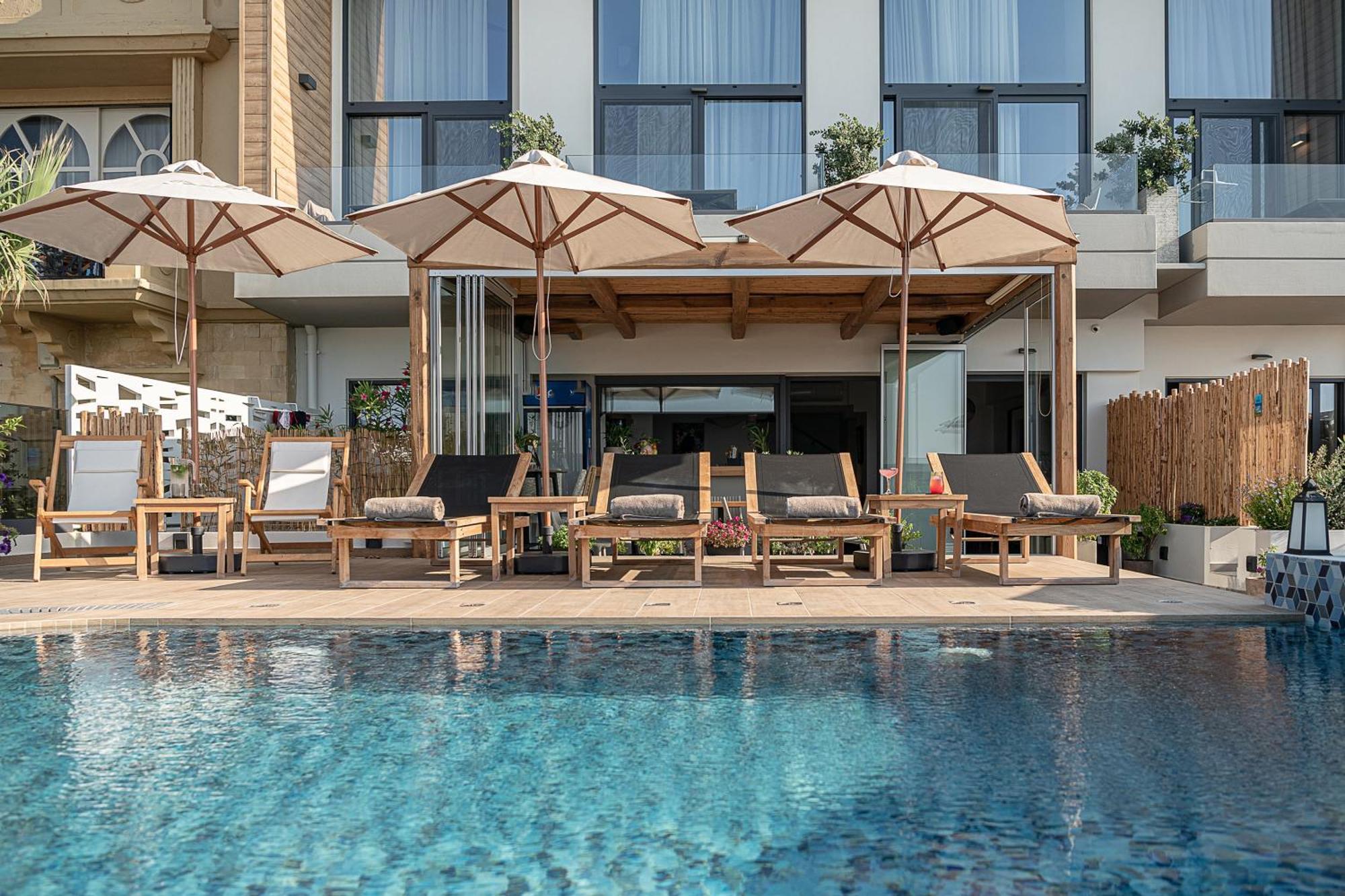 Calla Luxury Seafront Suites Ретимно Экстерьер фото