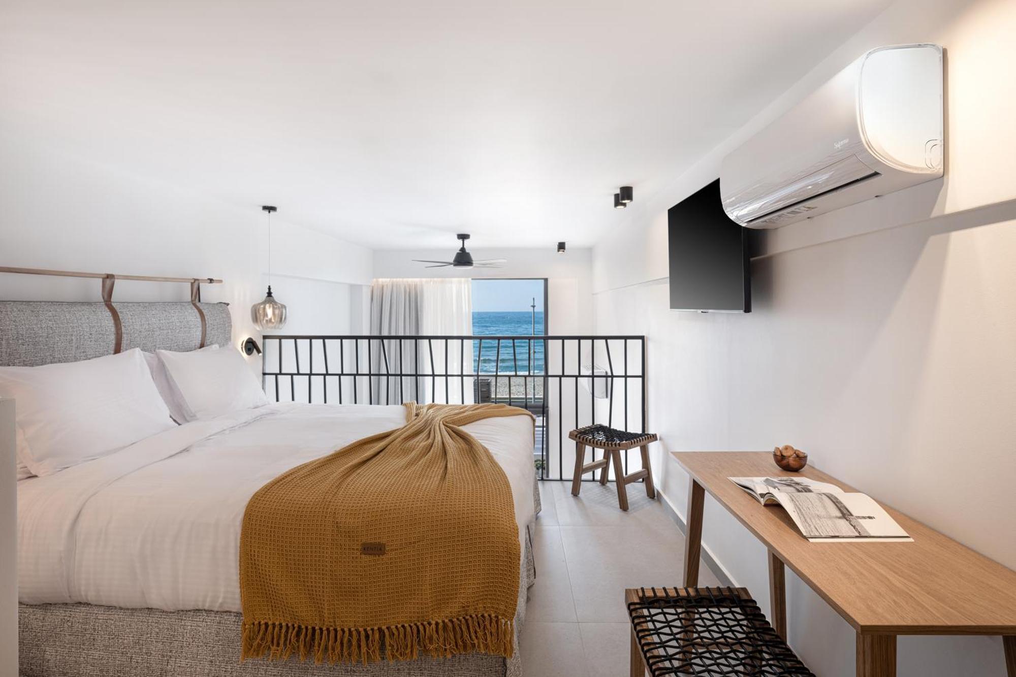 Calla Luxury Seafront Suites Ретимно Экстерьер фото
