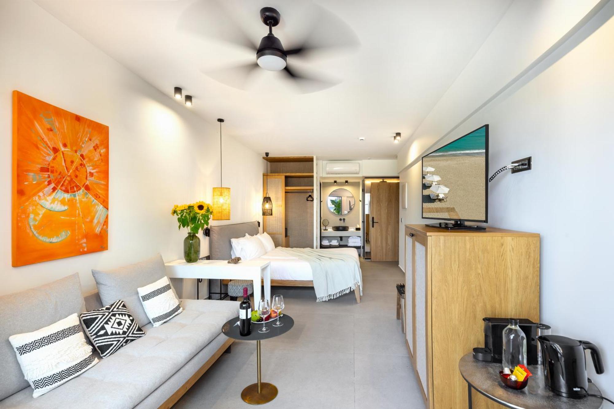 Calla Luxury Seafront Suites Ретимно Экстерьер фото